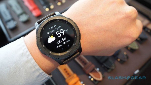 IFA 2016：掩藏在手腕子上的高科技 三星Gear S3上手图赏