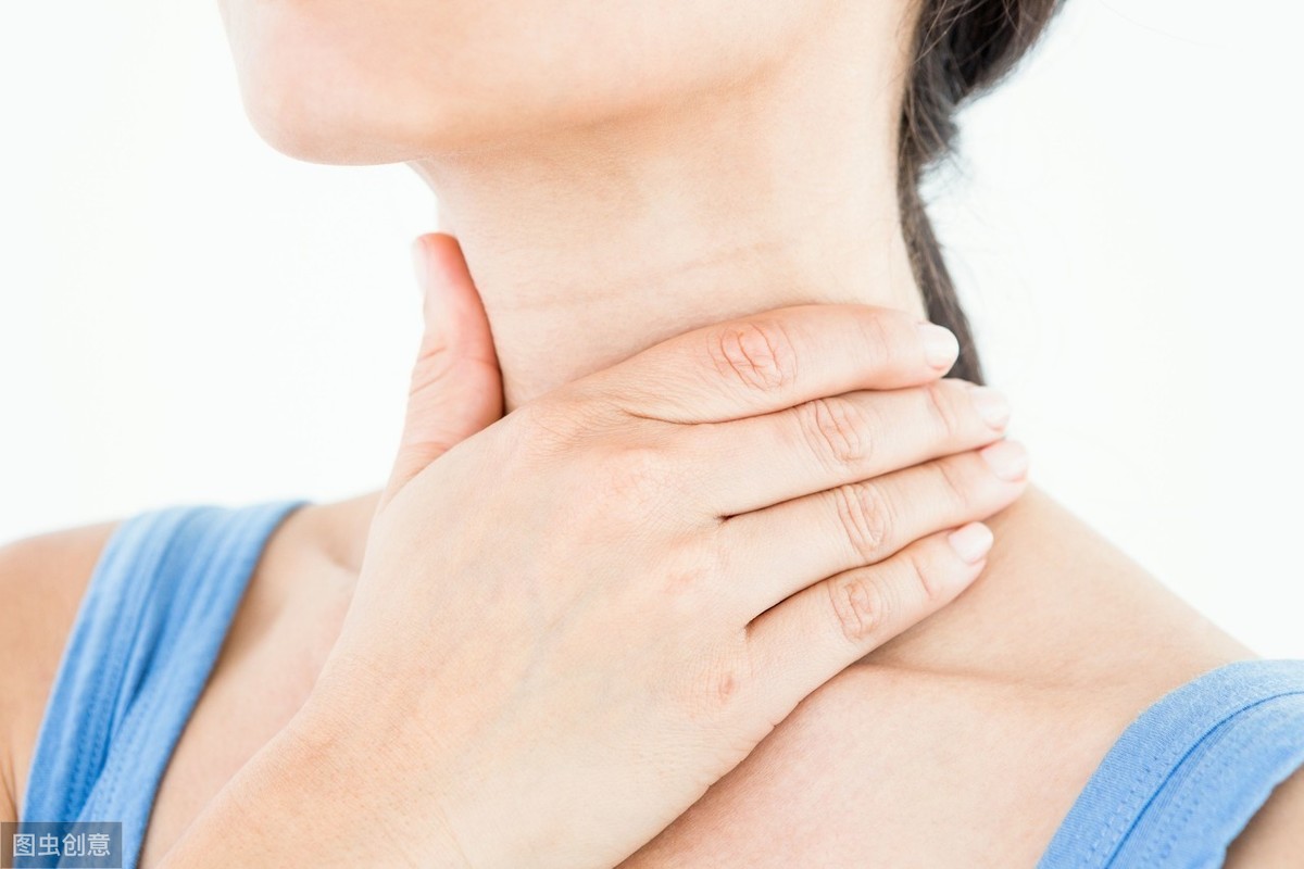 嗓子经常干疼怎么回事？会不会是得了喉癌？