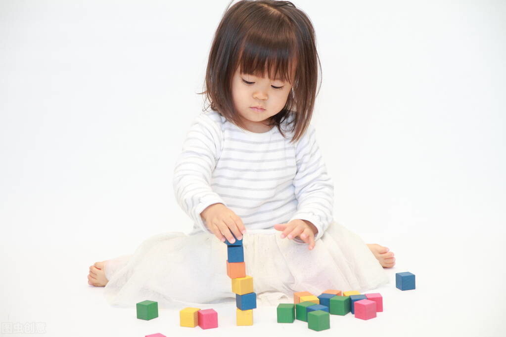 积木玩具种类很多，你知道怎么去给孩子挑选吗？