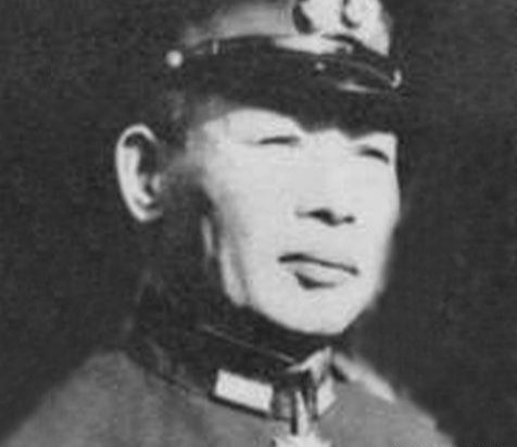死得最窝囊的日军大将，飞机跑偏遭百姓围观，最后被警察击毙