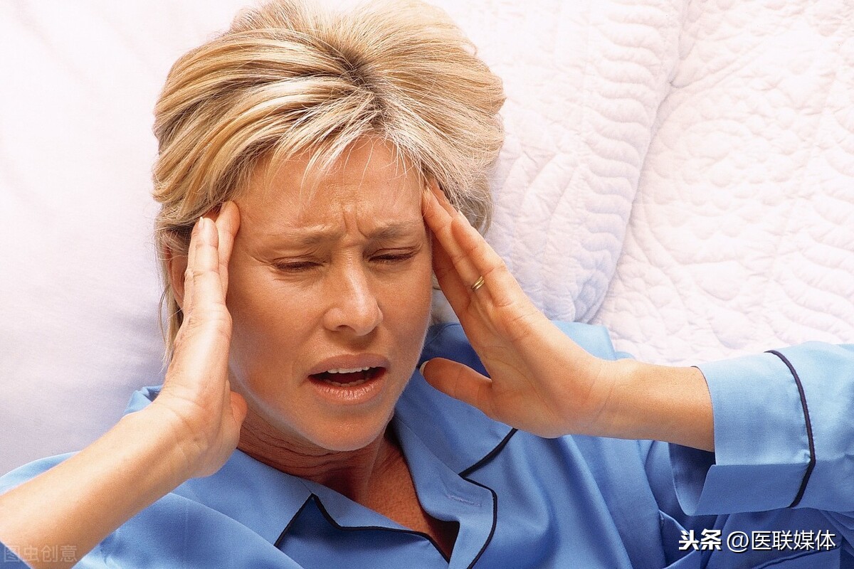 女性更年期，常有足底疼痛？ 一般是這3種因素在“使壞”