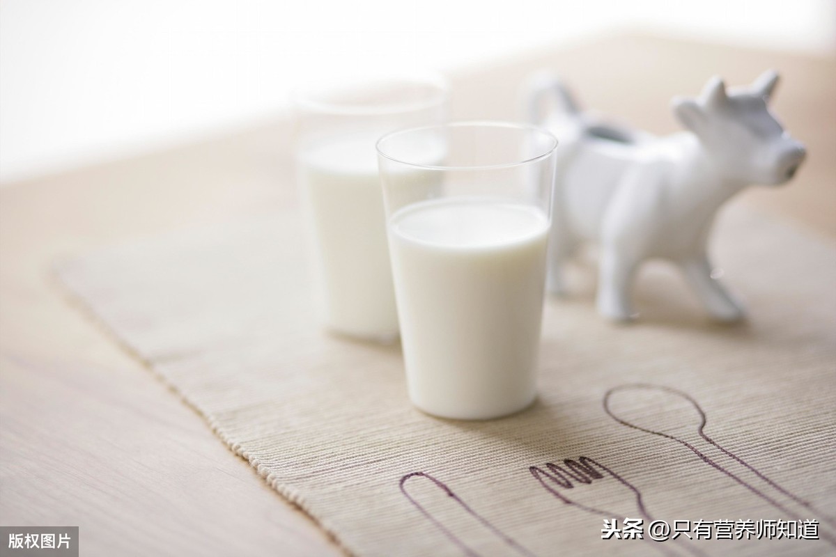 牛奶是一种常见饮品，应该怎么喝？