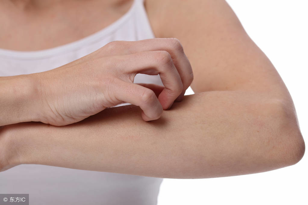 皮肤瘙痒要怎么改善？试试这三个方法，或能有效缓解