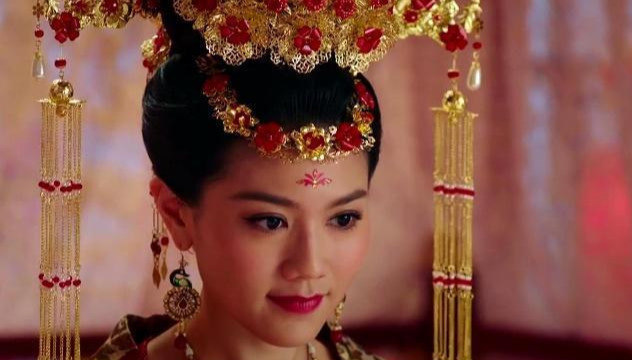 她差点成为中国第二个女皇帝，比武则天更狠，个人生活纷乱