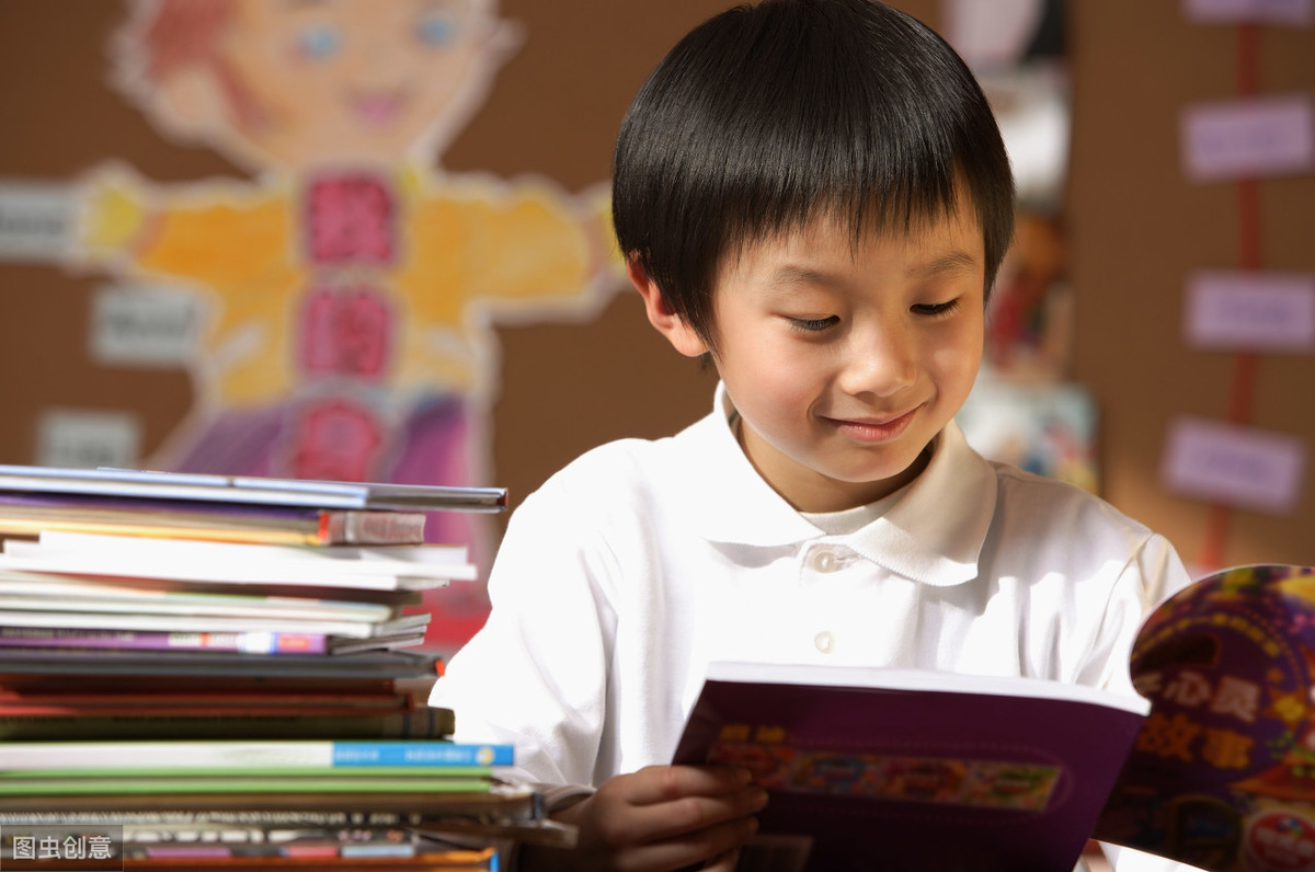 优秀家庭教育的3个关键：始于陪伴，忠于阅读和习惯