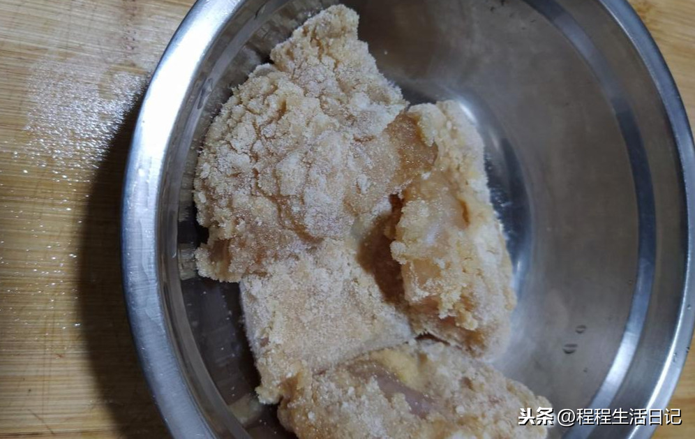 红烧鳕鱼简单做法，我家隔三差五烧一次，软糯香甜味道好