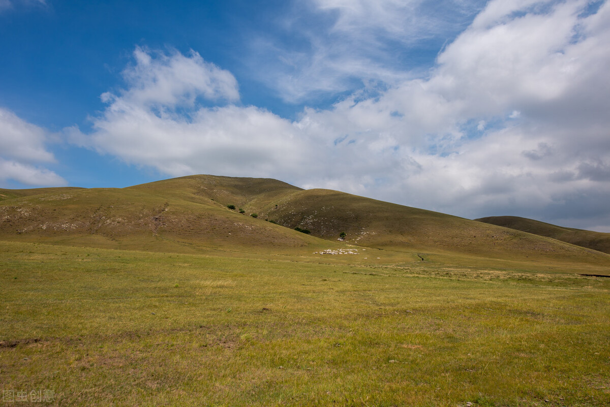 国内最美自驾线路，浓缩整个内蒙古的达达线，135公里全是美景