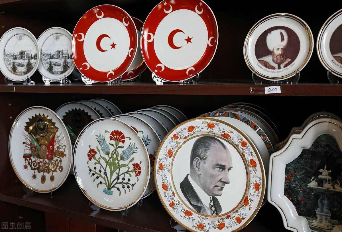 土耳其国父，却不是土耳其族！凯末尔：消灭本国文化的爱国者