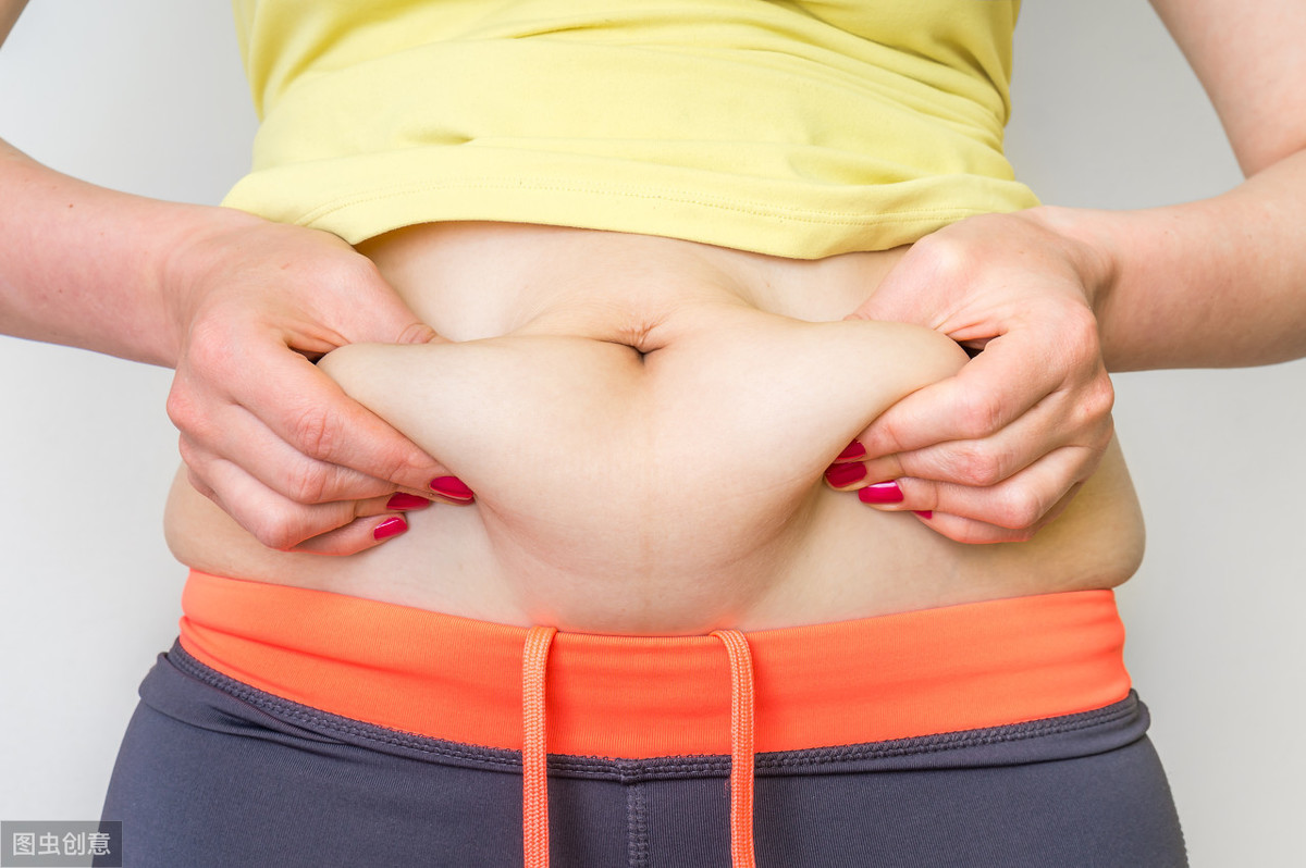 肚腩突出？那是你的內髒脂肪過多！4個方法讓你腹部平坦