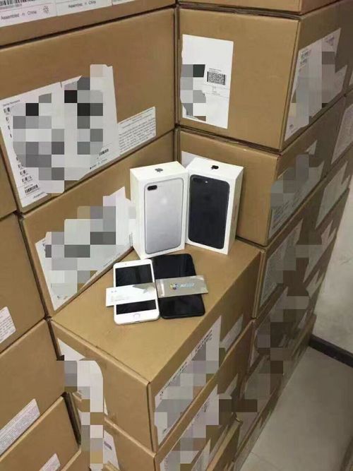 黑的好看 iPhone 7亮黑私有独特包裝