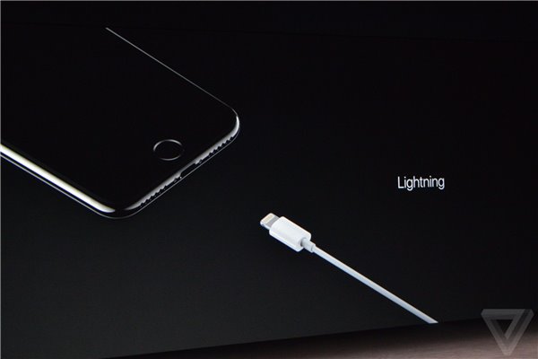 防潮防污 新色调 苹果iPhone7宣布公布