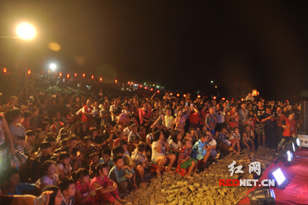 中国·大福中秋“烧宝塔”民俗文化节在安化举行
