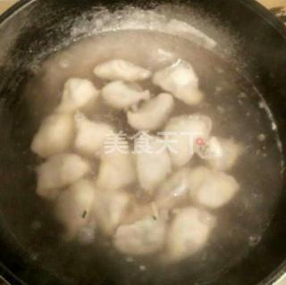 芹菜猪肉+韭菜鸡蛋水饺