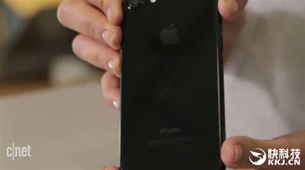 购买iPhone 7亮黑注意了！外壳评测超不抗划