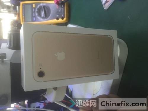 抢货购：iPhone7 真机下手评测！直播间关心：