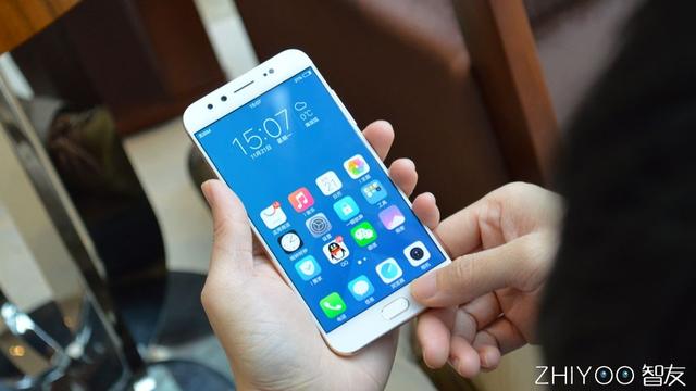 彭于晏对你说什么叫双摄像头自拍照，vivo X9/R9s前后对比赏