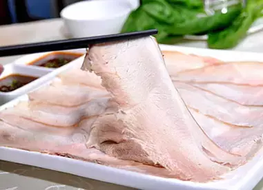 舌尖上的李庄白肉