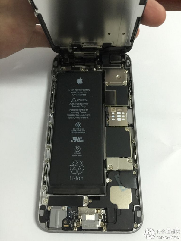 从此无需带移动电源了—iPhone6 手机换大容量锂电池记