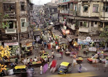 屡禁不绝的号贩子 印度这人口大国怎么就没有呢？
