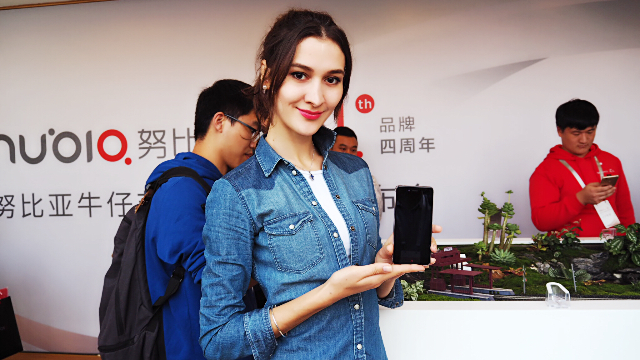 1499让拍摄更平价:nubia Z11 miniS当场感受