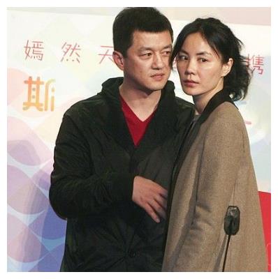 谢霆锋爱过的6个女人，都是“姐姐辈”，最大大他8岁，最小3个月