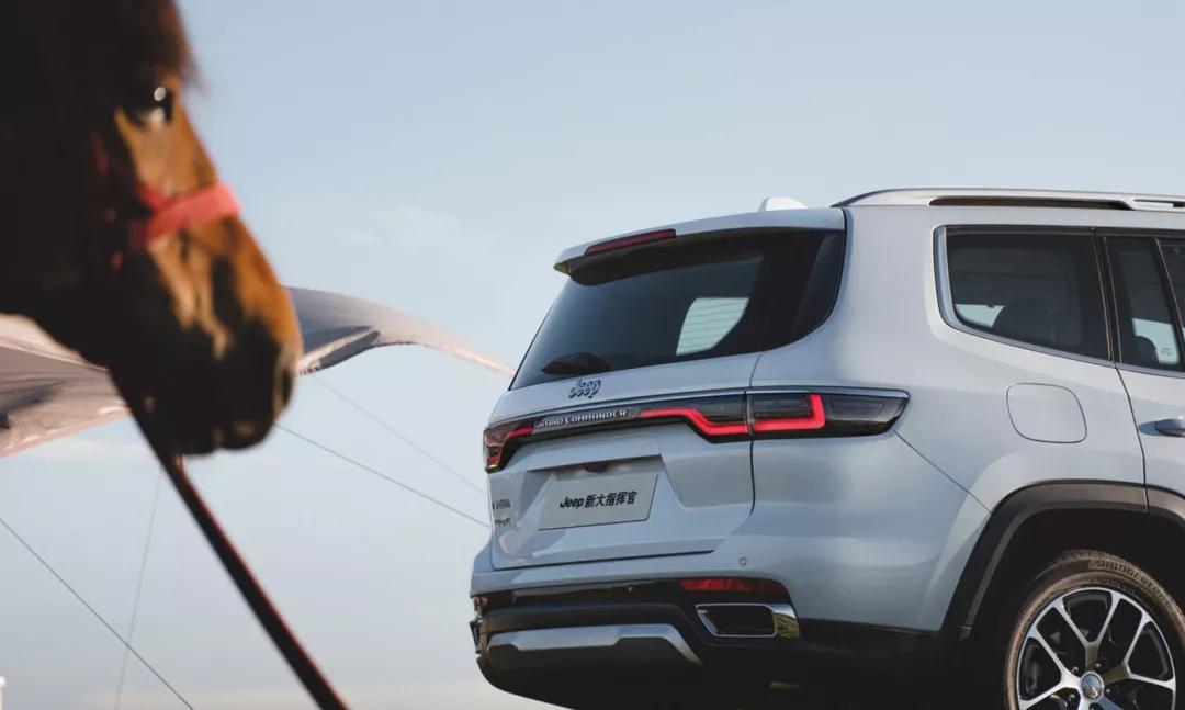 文能带娃，武能越野，Jeep新大指挥官够全能吗？