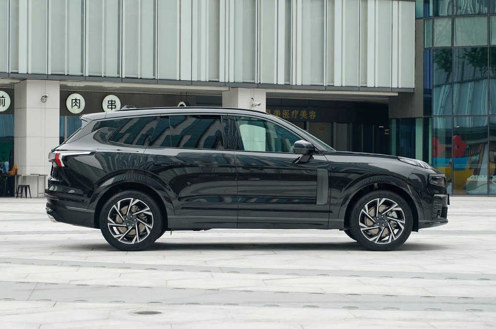 比xc90半价还低,领克09公布预售价,10月上市