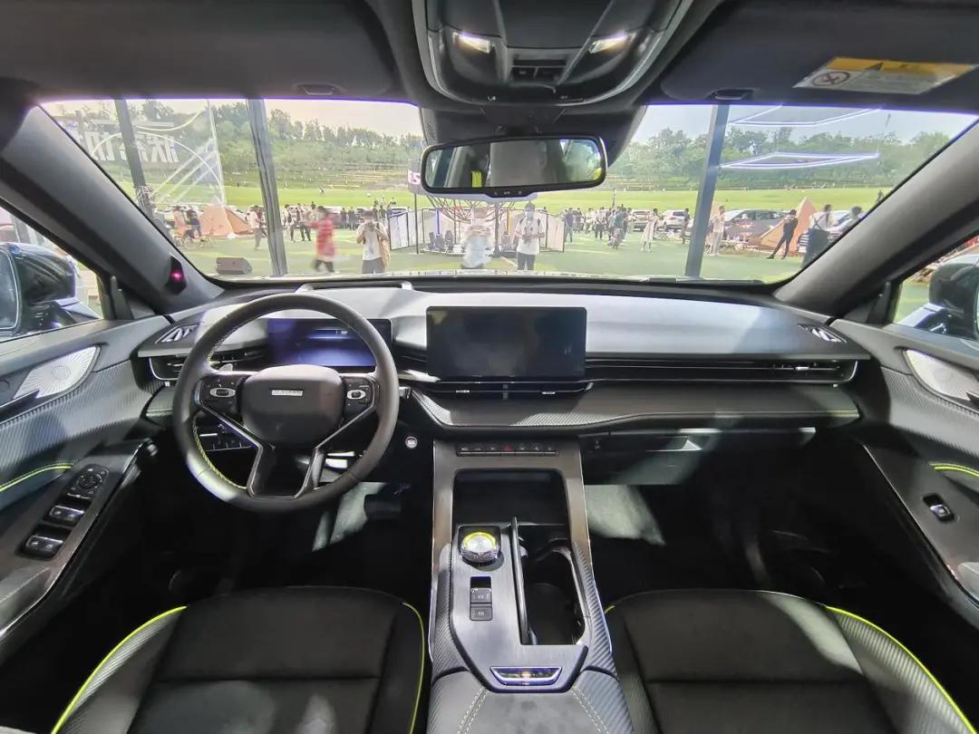 十年之后，哈弗H6想做世界人民的“国民神车”？