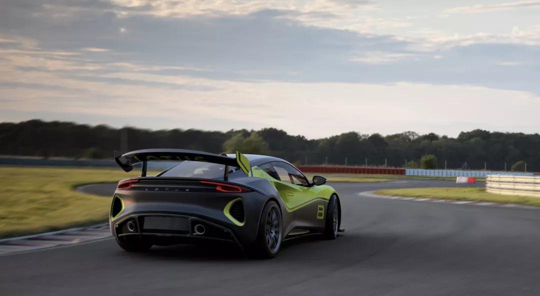 F1迎来首位中国车手；特斯拉销量再创新高