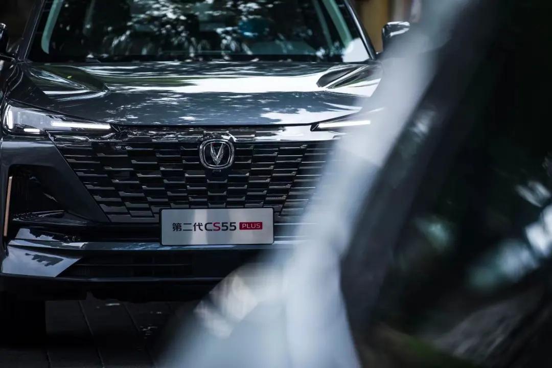 抢先试驾第二代长安CS55 PLUS，销量前十可以腾个位置出来了