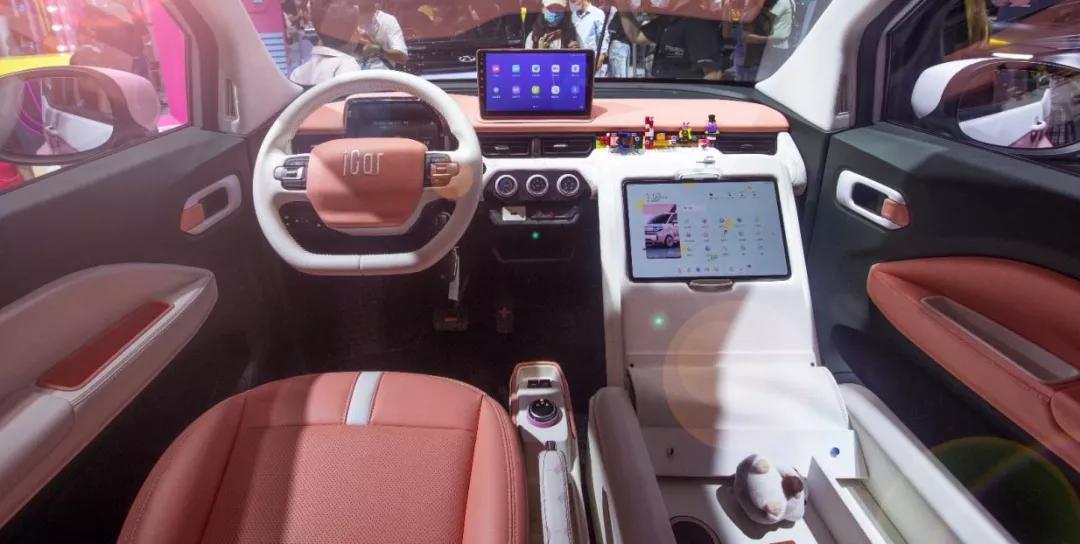 看完成都车展这几款女性专属车，我血槽空了！