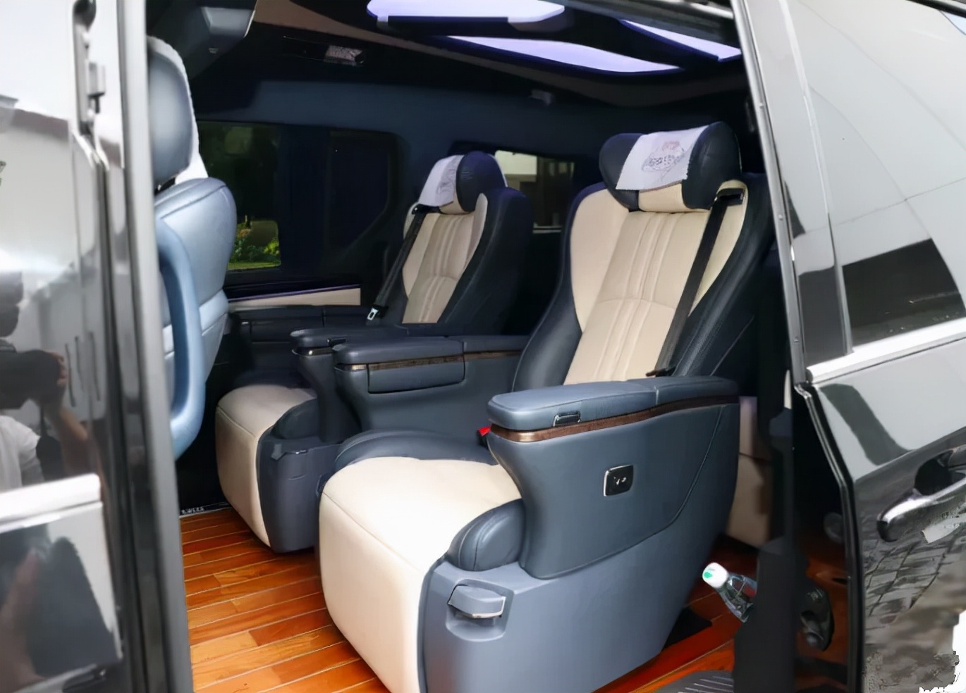 国产赛那曝光，威马新车零百加速仅需1.8秒！这几款新车看点足