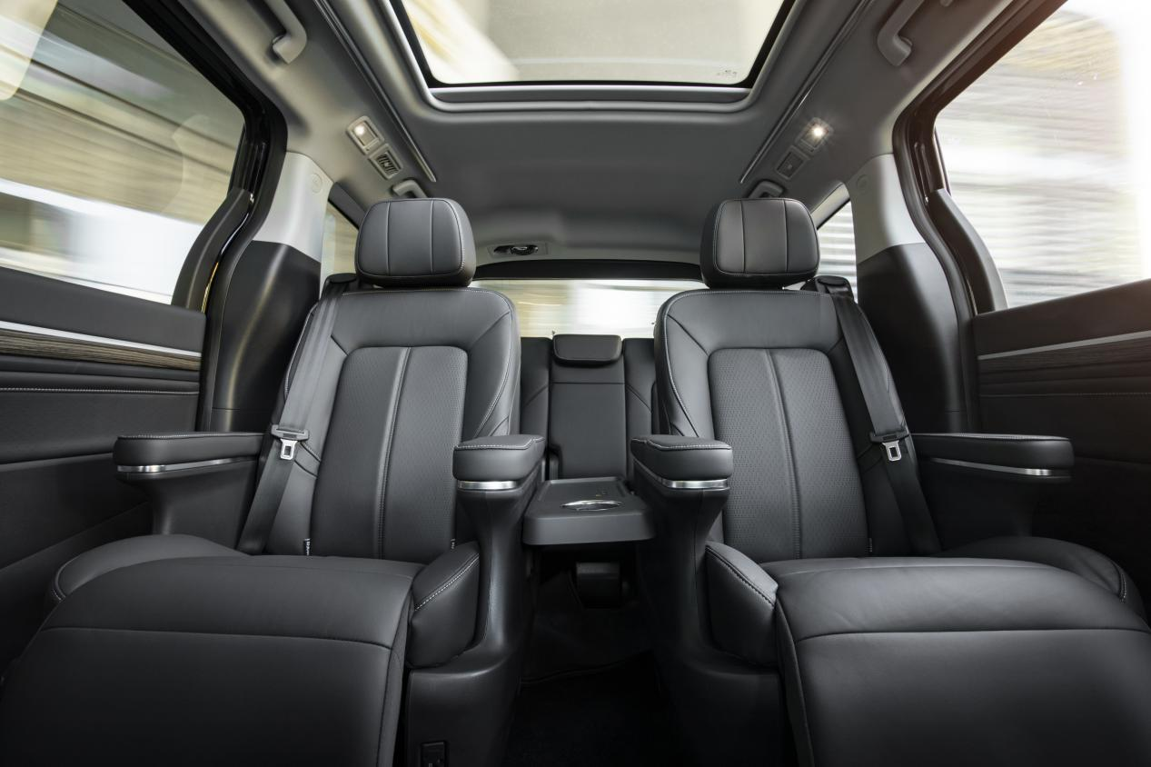 四款20万级主流MPV对比，看家用MPV到底怎么选？