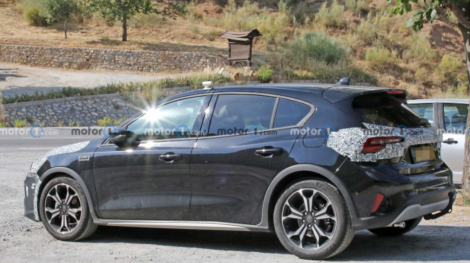 新款福克斯旅行版即将完成测试,775马力谢尔比F-150亮相