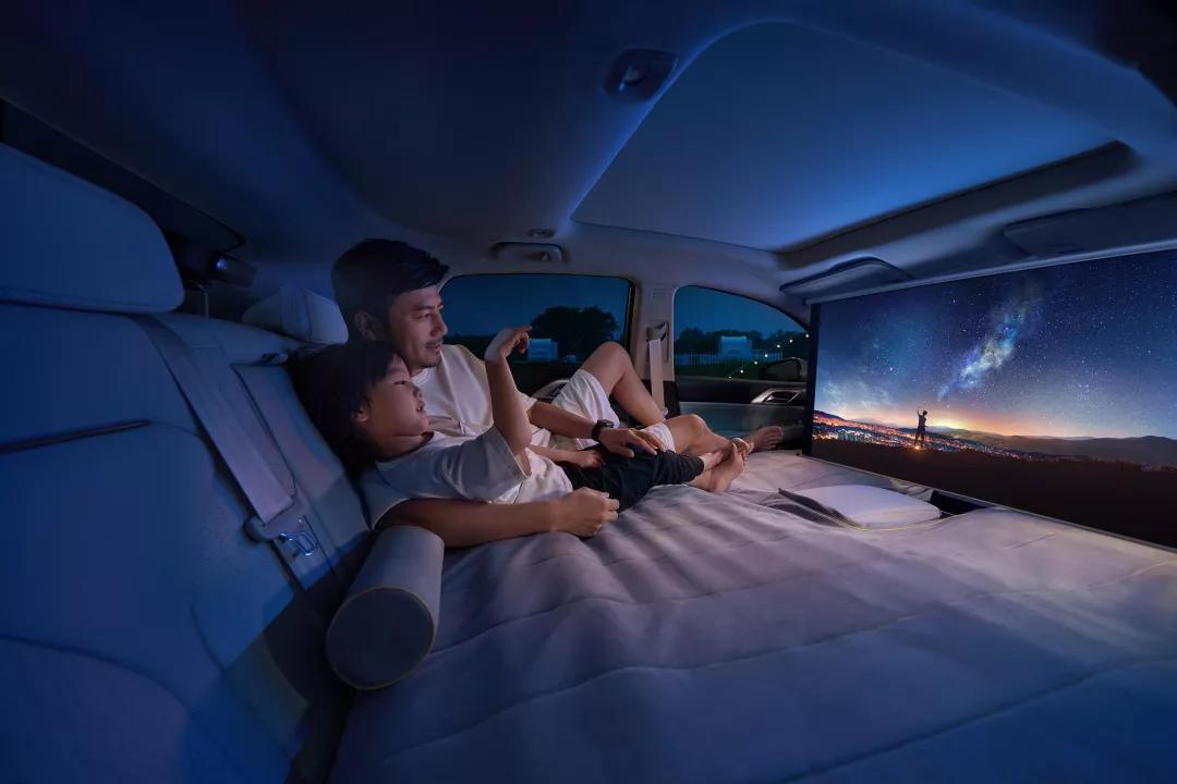 小鹏P5的竞争对手是AION S吗？20万纯电家轿你选谁？