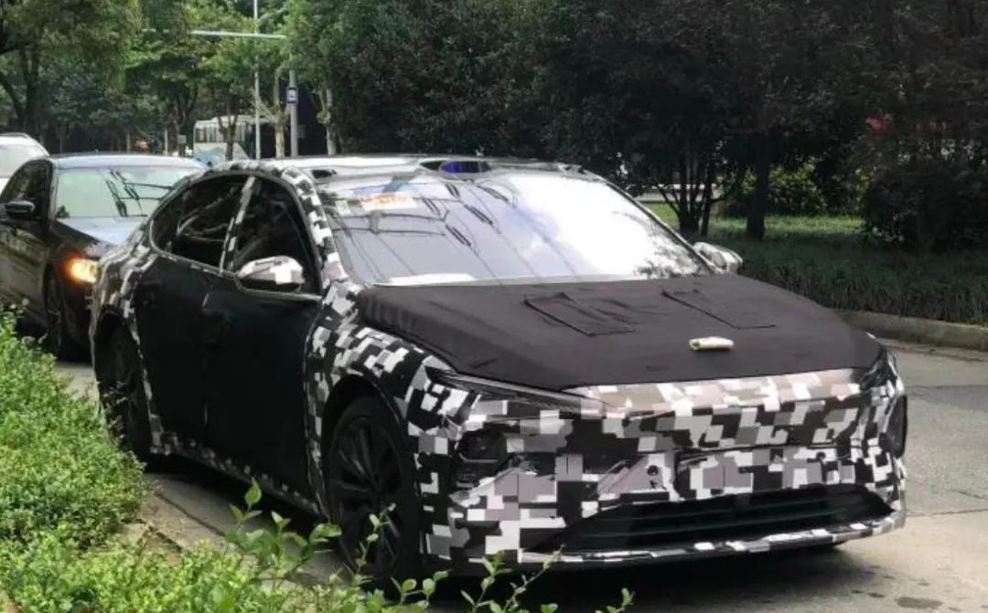 北京現代全新MPV官圖發布；蔚來ET7諜照曝光