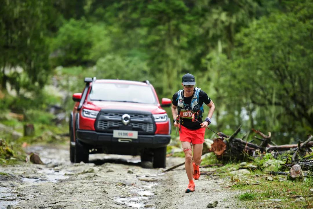没有条件，创造条件！长城炮不仅造皮卡，还造皮卡生活！