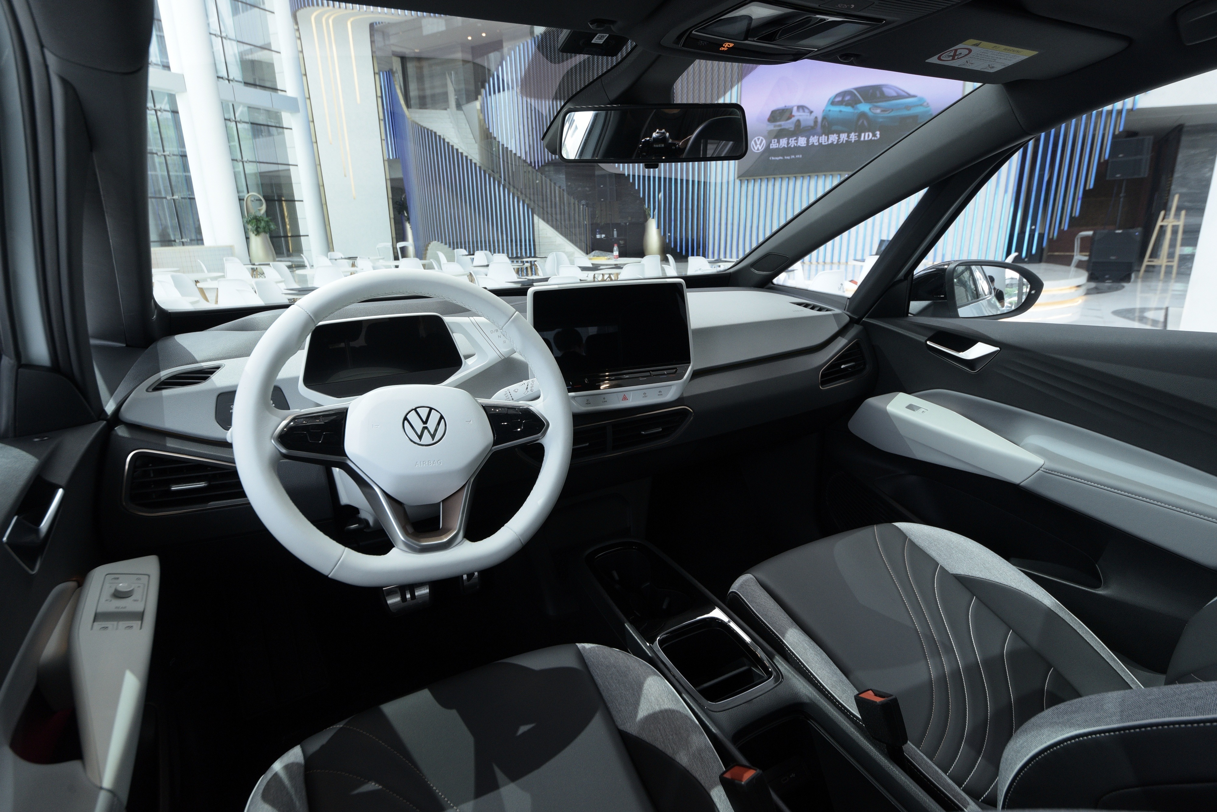 不给市场留白,上汽大众id.3,要成为电动精品弄潮儿?