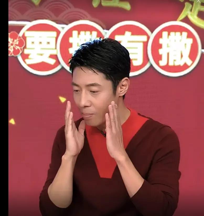 套路|撒贝宁花式套路薇娅 直播一本正经跟弹幕互动薇娅懵了