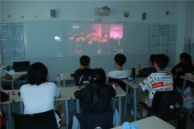 英迪开学首课｜立足当下，追梦未来