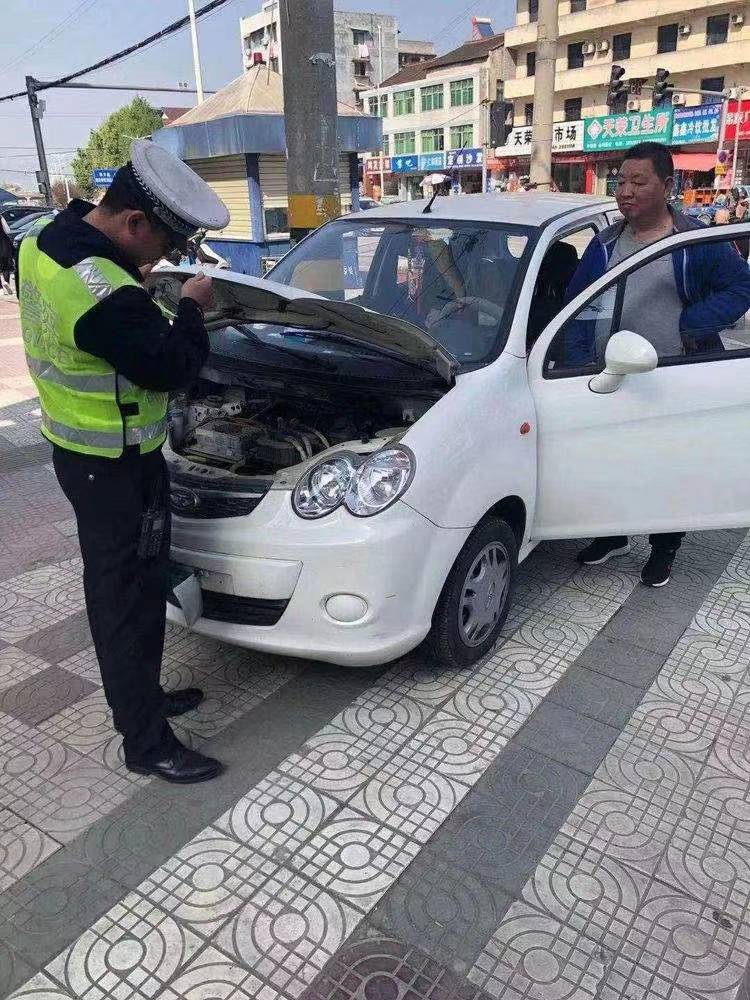 汉中公安交警一大队：彰显“交警力度”，擦亮城市文明底色
