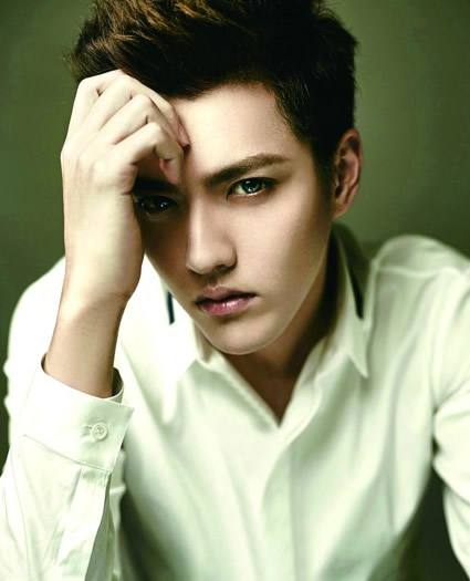 赵本山这么潮，20年前穿AJ，朱一龙、吴亦凡的潮