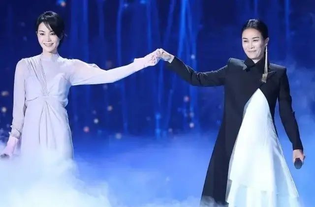 张柏芝划水得高票引争议，想加入那英组被拒绝