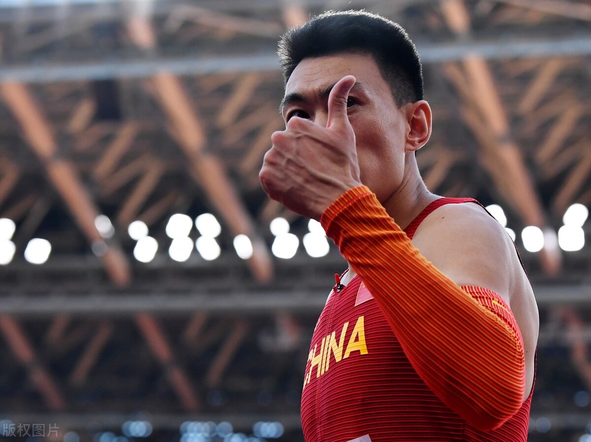 创造历史！朱亚明跃出生涯最佳17米57，夺取男子三级跳远银牌