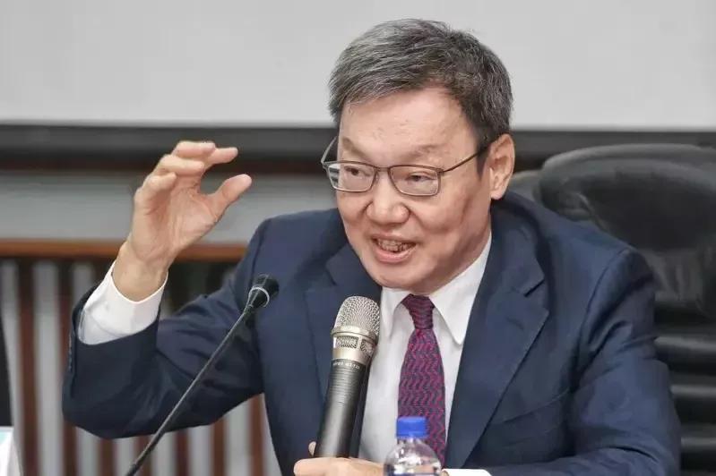 兩岸未來三種可能？ 蘇起憂台海2023年提早發生戰爭