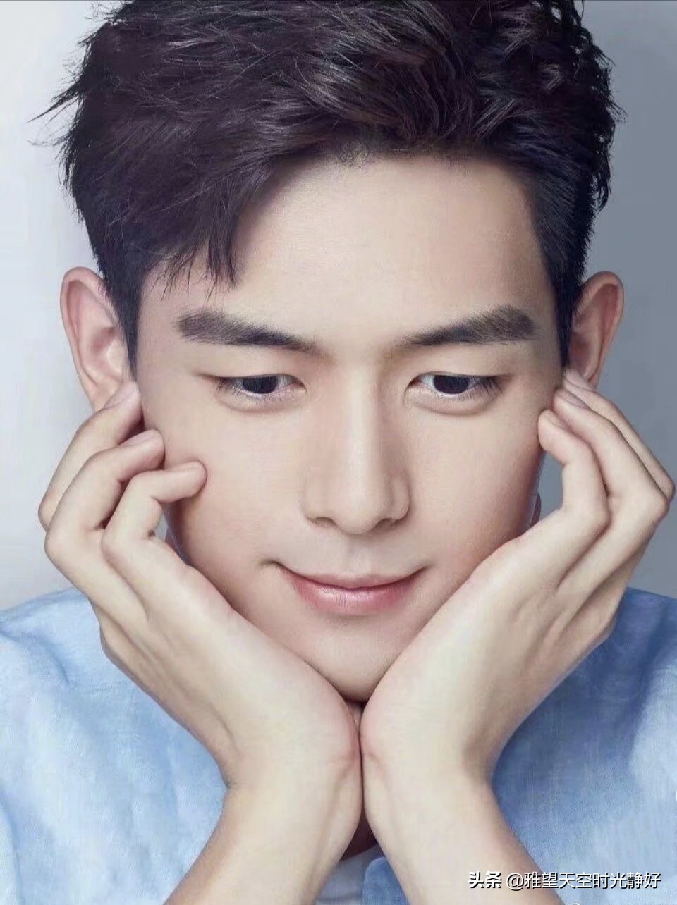 谁的笑容温暖了你的岁月，惊艳了你的时光？（男明星笑容合集）