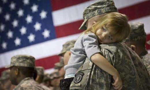 美军想瞒也瞒不住了，性侵丑闻接连被曝出，连