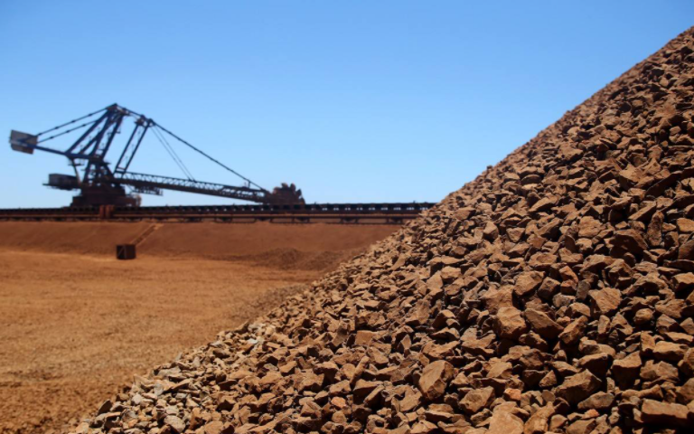 铁矿石价格猛涨，澳大利亚前高官趁机挑衅：应该提高对华出口关税