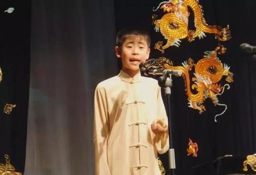 24岁从15米高台坠落，死里逃生的张云雷，为何如