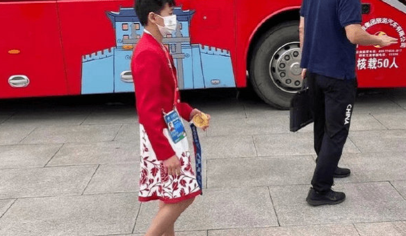全红婵回家仅半小时！没有比赛依旧忙碌，两大假期心愿难实现